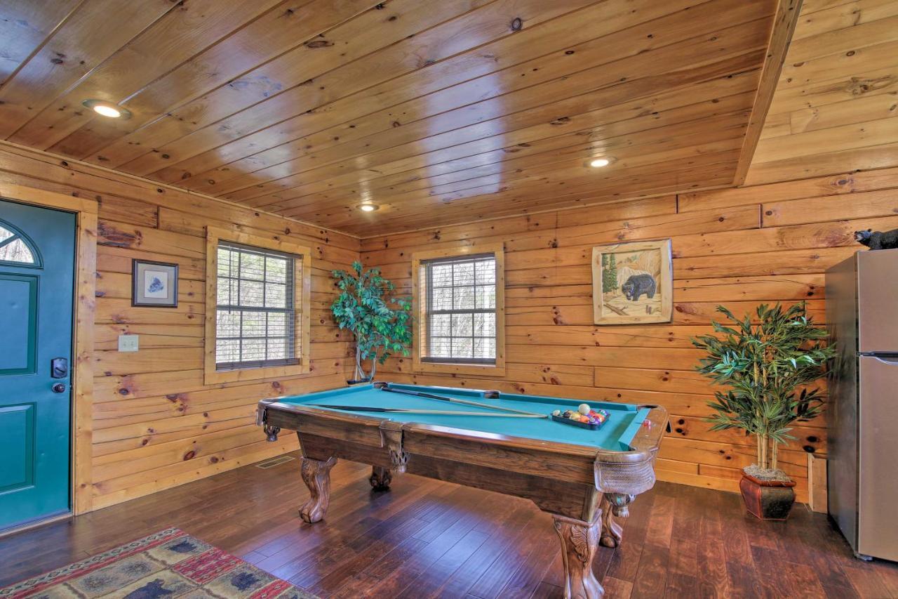 Gatlinburg Cabin With Pool Table And Hot Tub! Eksteriør billede