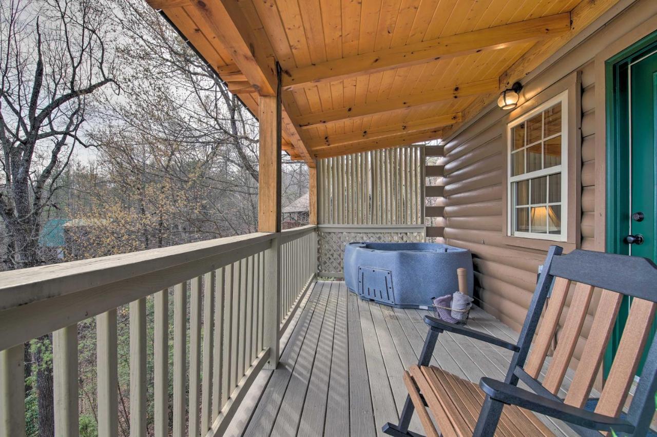 Gatlinburg Cabin With Pool Table And Hot Tub! Eksteriør billede