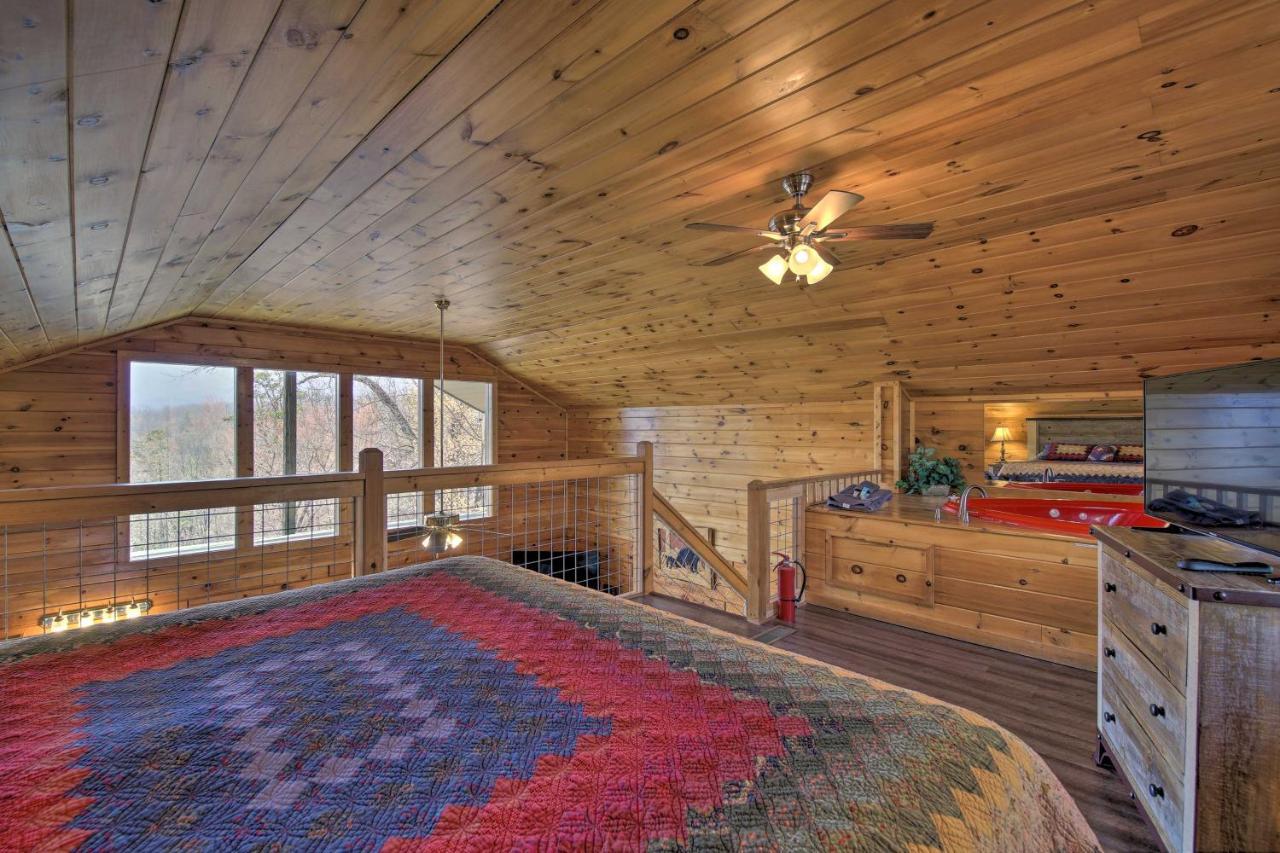 Gatlinburg Cabin With Pool Table And Hot Tub! Eksteriør billede