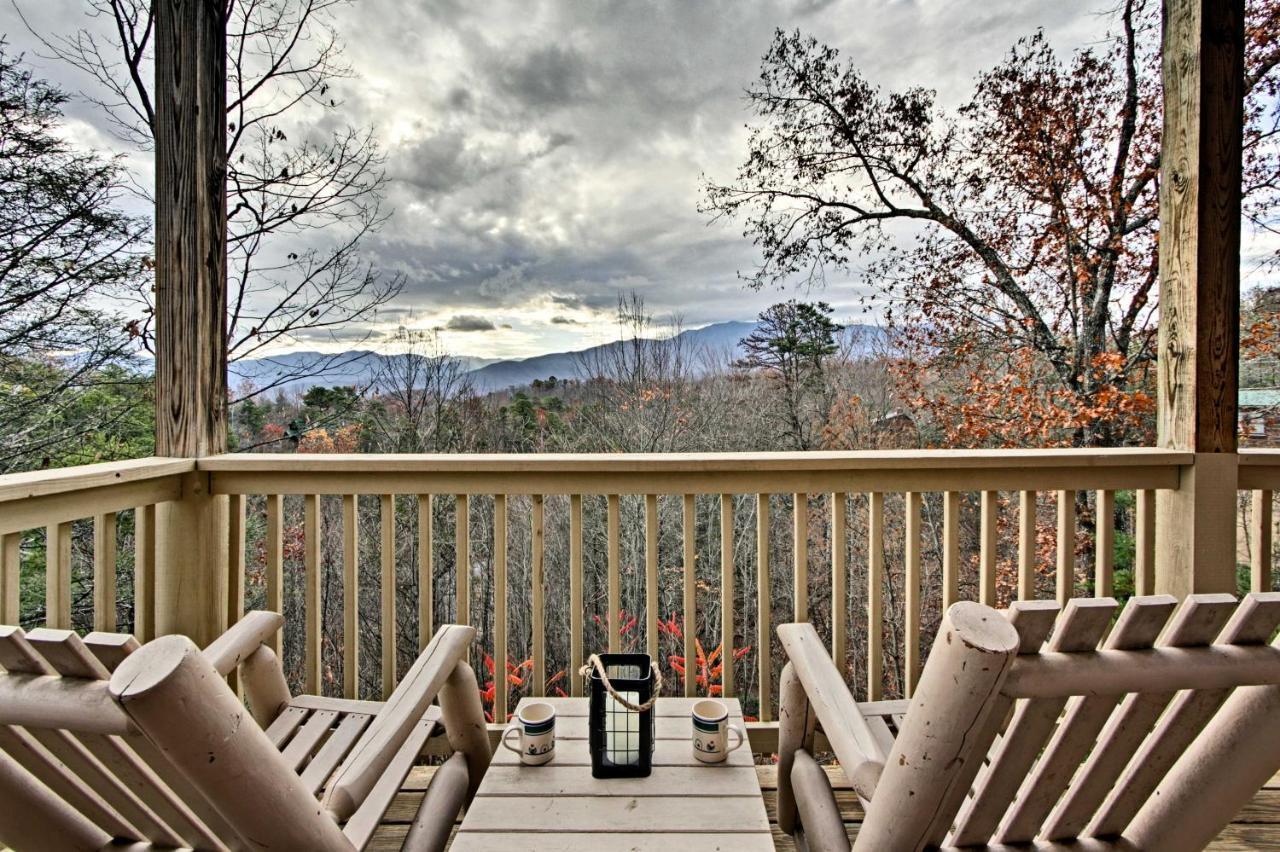 Gatlinburg Cabin With Pool Table And Hot Tub! Eksteriør billede